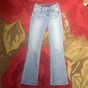 Silver Jeans Women's Classic Light Blue Boot Cut Jeans 26/33